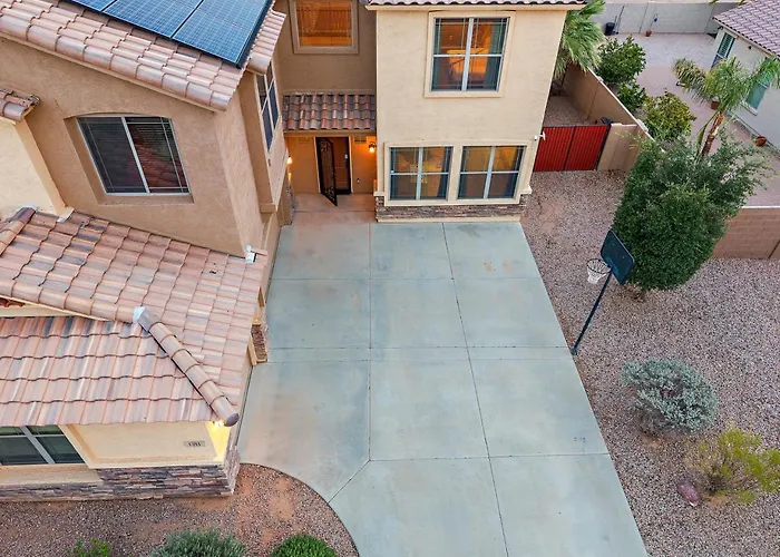 Villa Chill & Thrill | Pool, Hot Tub • Family Game *