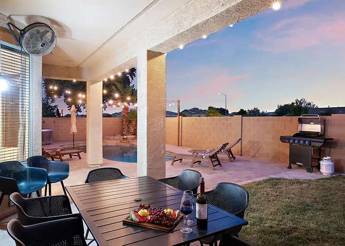 Villa Chill & Thrill | Pool, Hot Tub • Family Game *