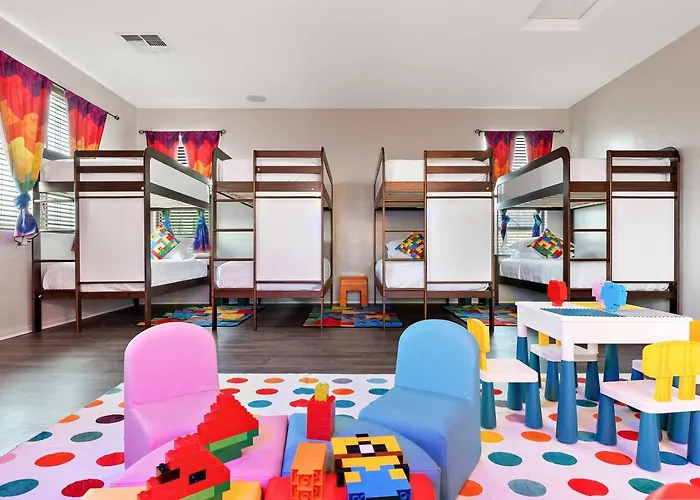 Villa Chill & Thrill | Pool, Hot Tub • Family Game Casa Grande