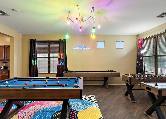 Chill & Thrill | Pool, Hot Tub • Family Game Villa Casa Grande