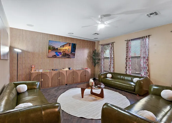 Chill & Thrill | Pool, Hot Tub • Family Game * Casa Grande