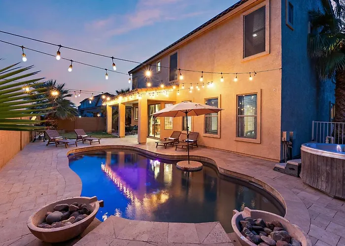 Villa Chill & Thrill | Pool, Hot Tub • Family Game
